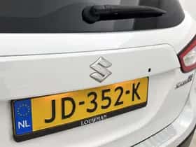 Suzuki S-Cross (2016) thumbnail 18