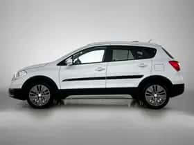 Suzuki S-Cross (2016) thumbnail 3