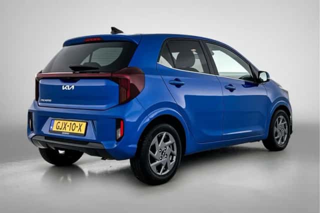 Kia Picanto (2024) thumbnail 3