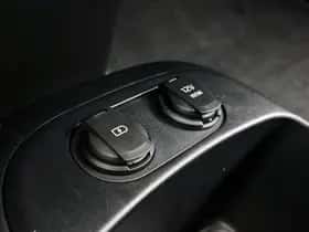 Kia EV6 (2025) thumbnail 24