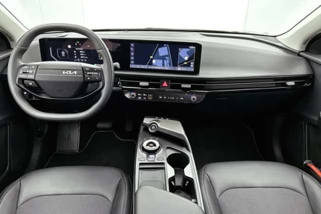 Kia EV6 (2025) thumbnail 4
