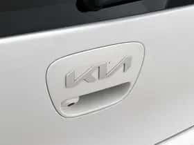 Kia Picanto (2024) thumbnail 20