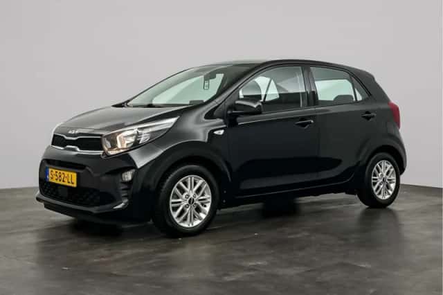 Kia Picanto (2023) thumbnail 4
