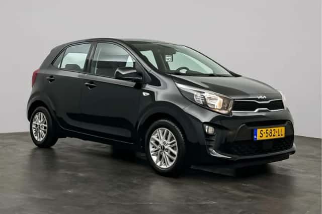 Kia Picanto (2023) thumbnail 5