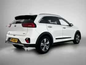 Kia Niro (2021) thumbnail 3