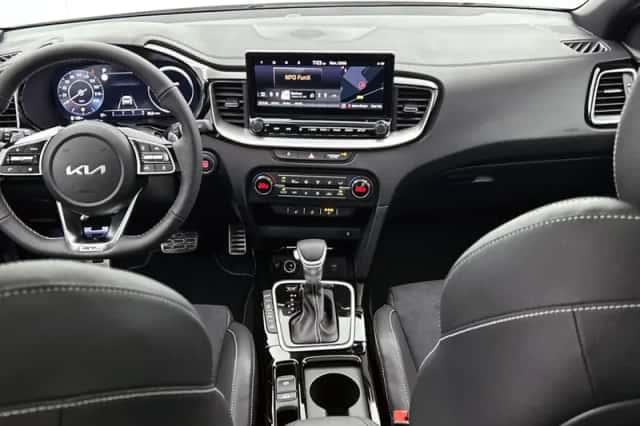 Kia XCeed (2025) thumbnail 4