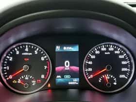 Kia Stonic (2021) thumbnail 5