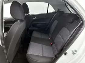Kia Picanto (2024) thumbnail 17