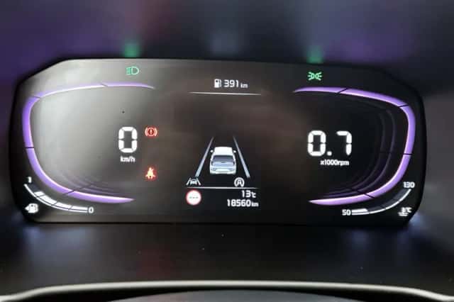 Kia Picanto (2024) thumbnail 5