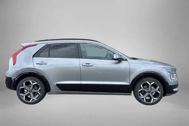 Kia Niro (2026) thumbnail 2