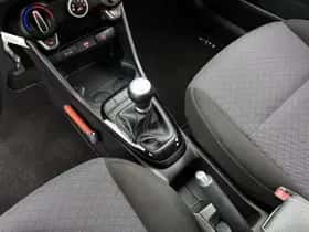 Kia Picanto (2024) thumbnail 11