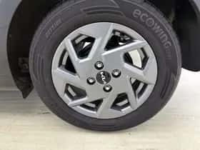 Kia Picanto (2024) thumbnail 23