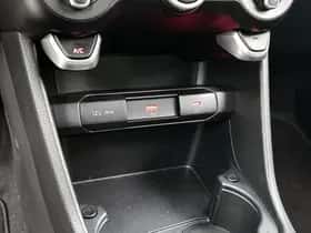 Kia Picanto (2024) thumbnail 24