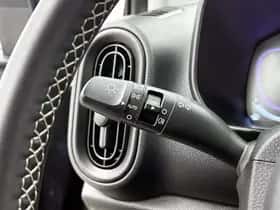 Kia Picanto (2024) thumbnail 25