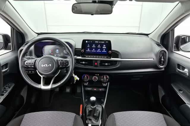 Kia Picanto (2024) thumbnail 5