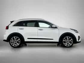 Kia Niro (2019) thumbnail 11
