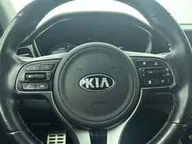 Kia Niro (2019) thumbnail 17
