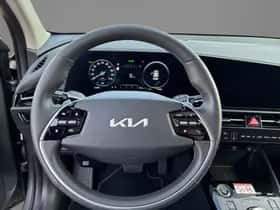 Kia Niro_EV (2025) thumbnail 12
