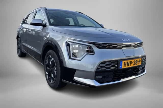 Kia Niro_EV (2025) thumbnail 3