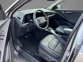 Kia Niro_EV (2025) thumbnail 9
