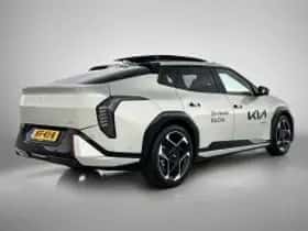 Kia EV4 (2025) thumbnail 3