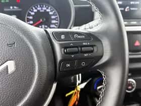 Kia Picanto (2023) thumbnail 14