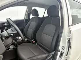 Kia Picanto (2023) thumbnail 15
