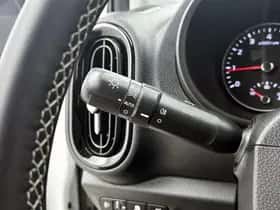 Kia Picanto (2023) thumbnail 25