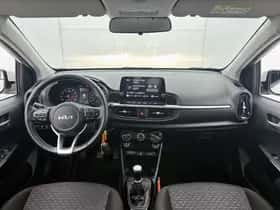 Kia Picanto (2023) thumbnail 4