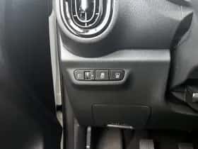 Kia Picanto (2023) thumbnail 31