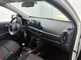 Kia Picanto (2023) thumbnail 6