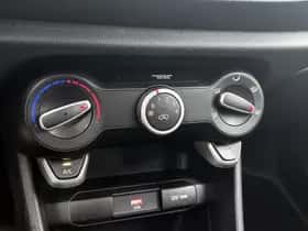 Kia Picanto (2023) thumbnail 9