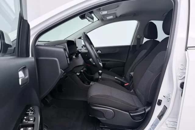 Kia Picanto (2025) thumbnail 6