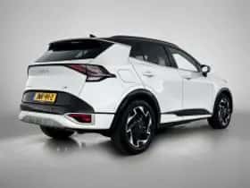 Kia Sportage (2022) thumbnail 3