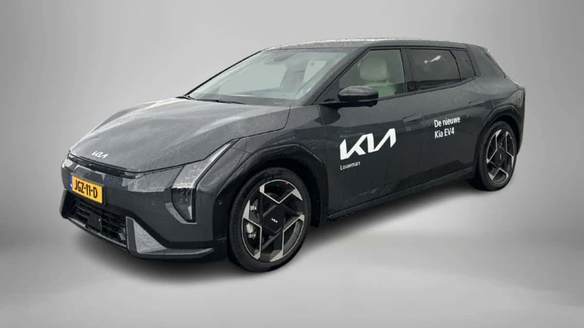 Kia EV4 (2025) — foto 1
