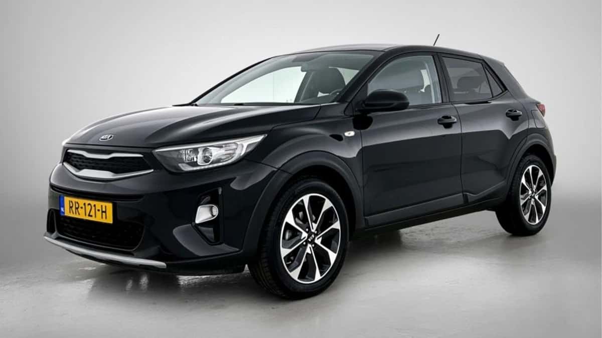 Kia Stonic (2018) — foto 1