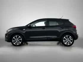 Kia Stonic (2018) thumbnail 4