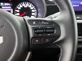 Kia Picanto (2024) thumbnail 16
