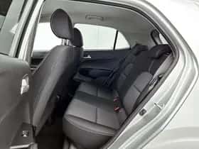 Kia Picanto (2024) thumbnail 18