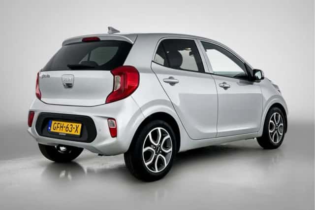 Kia Picanto (2024) thumbnail 3