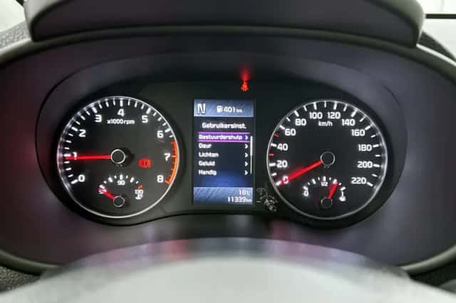 Kia Picanto (2024) thumbnail 6