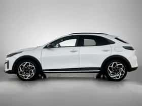Kia XCeed (2024) thumbnail 3