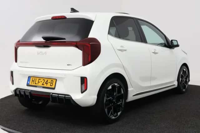 Kia Picanto (2025) thumbnail 2