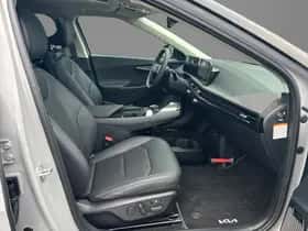 Kia EV6 (2025) thumbnail 11