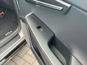 Kia EV6 (2025) thumbnail 15
