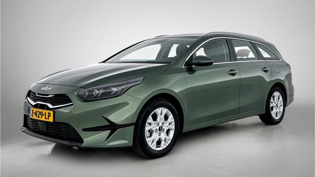 Kia Ceed_Sportswagon (2024) — foto 1