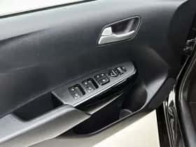 Kia Picanto (2024) thumbnail 21