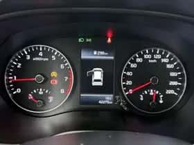 Kia Picanto (2024) thumbnail 6