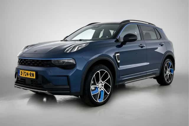 Lynk & Co 01 (2024) thumbnail 1