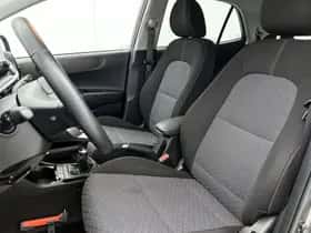 Kia Picanto (2024) thumbnail 16